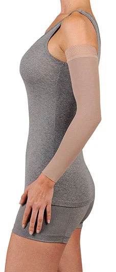 Juzo Dynamic MAX Arm Sleeve w/Silicone Dot Band, 20-30 mmHg (3511MXCGSB) - Image 3