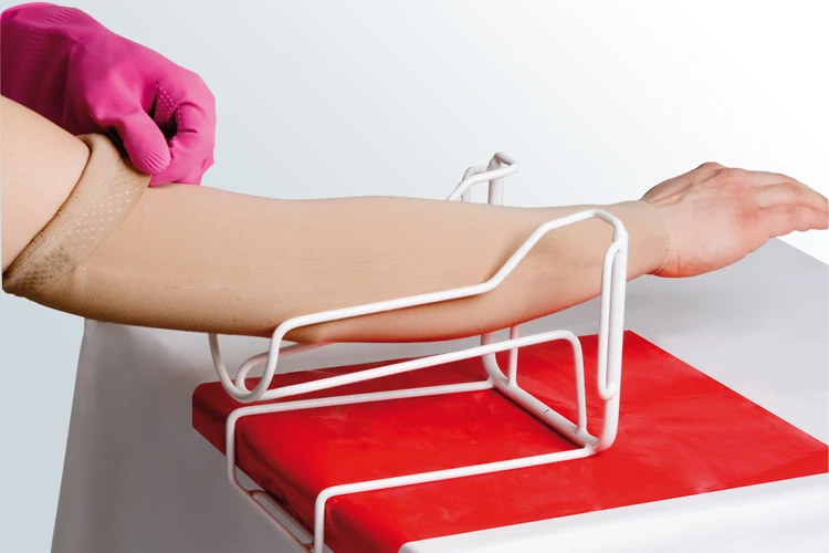 Medi Arm Butler - Image 5