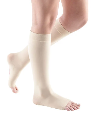 Mediven Comfort, 20-30 mmHg, Knee High, Open Toe - Image 4