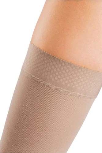Mediven Comfort, 20-30 mmHg, Thigh High w/Beaded Silicone Band, Open Toe - Image 3