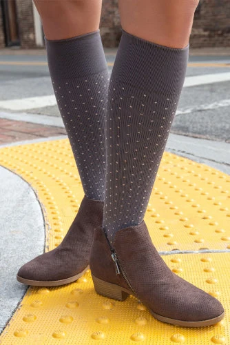 Mediven Rejuva Spot, 15-20 mmHg, Knee High, Closed Toe - Image 2