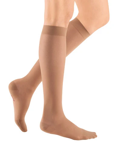 Mediven Sheer & Soft, 30-40 mmHg, Knee High, Closed Toe