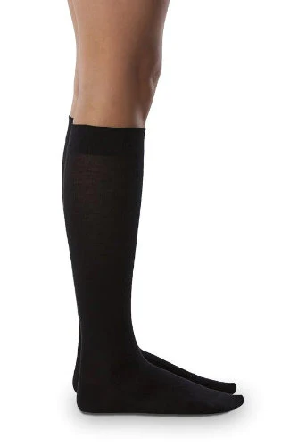 Sigvaris 152C All-Season Merino Wool for Women, 15-20 mmHg, Knee High, Closed Toe - Image 3