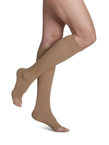 Sigvaris 232CO Cotton (Unisex), 20-30 mmHg, Knee High, Open Toe - Image 2