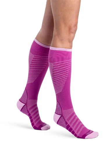 Sigvaris 432C Motion Flow Tech, 20-30 mmHg, Knee High
