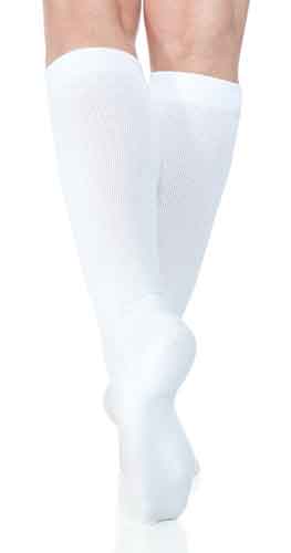 Sigvaris 602C Diabetic Sock, 18-25 mmHg, Knee High, Closed Toe - Image 3