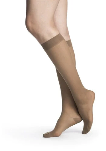 Sigvaris 782C Sheer, 20-30 mmHg, Knee High, Closed Toe - Image 5